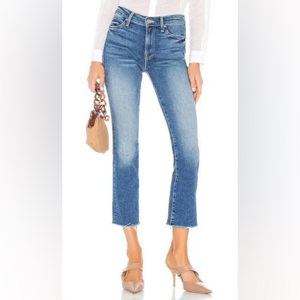 MOTHER The Rascal Crop Fray in Hop On Hop Off Size 27